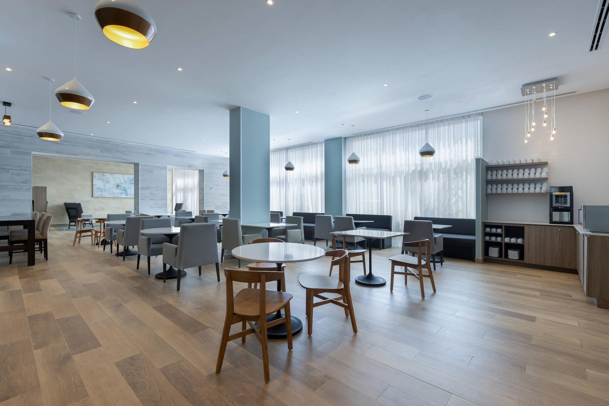 Residence Inn By Marriott Мерида Экстерьер фото
